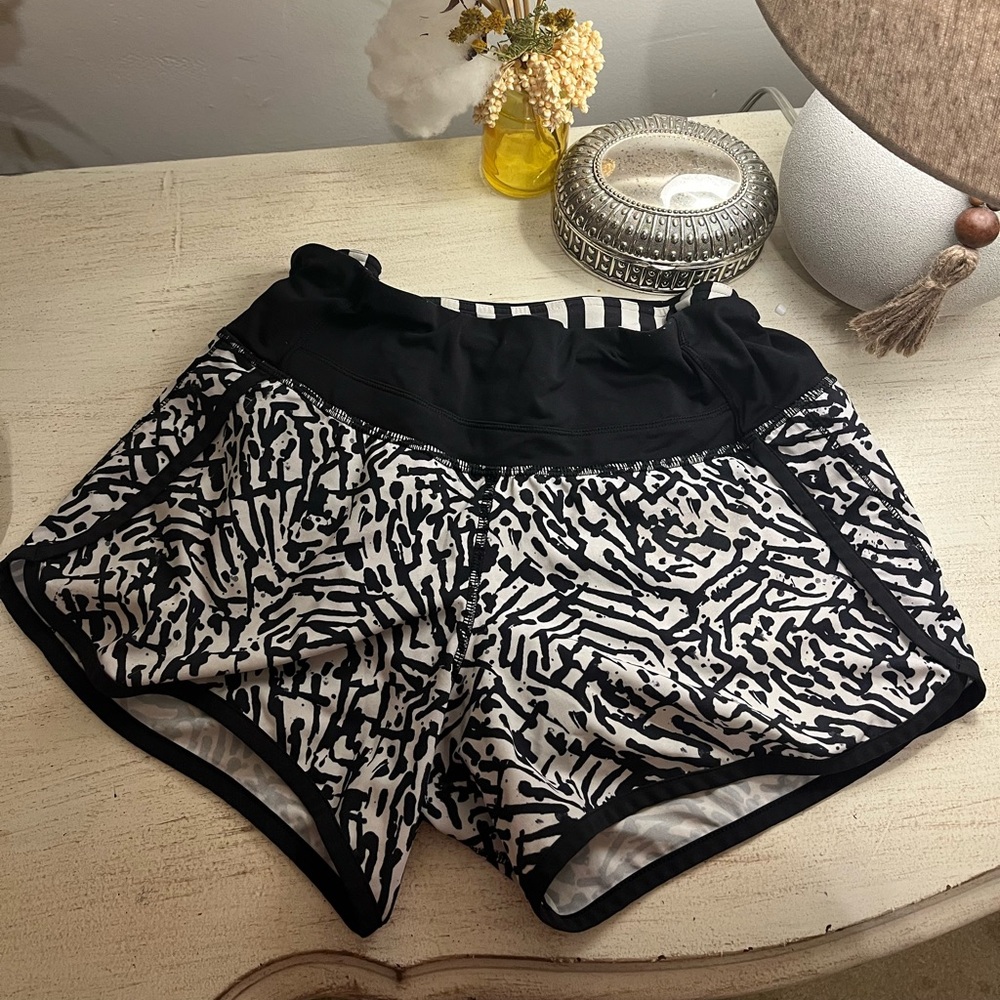 Lululemon Athletica Black and White Abstract Shorts